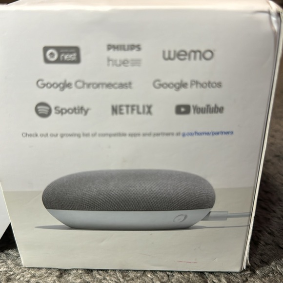 Google Home Mini- open box never been set up or used! - Picture 5 of 5